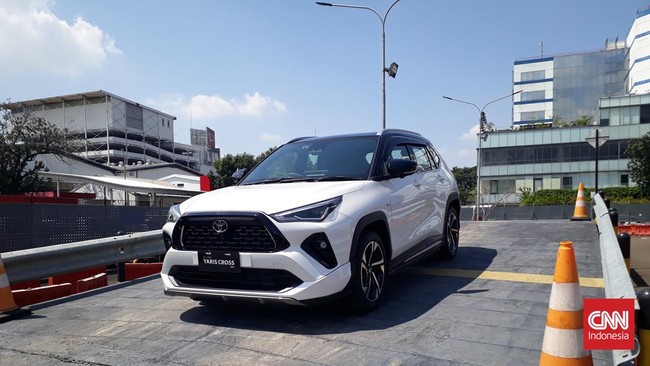 Pabrikan otomotif Malaysia, Perodua dikabarkan bakal meluncurkan kembaran Toyota Yaris Cross yang lebih dulu meluncur di Indonesia.