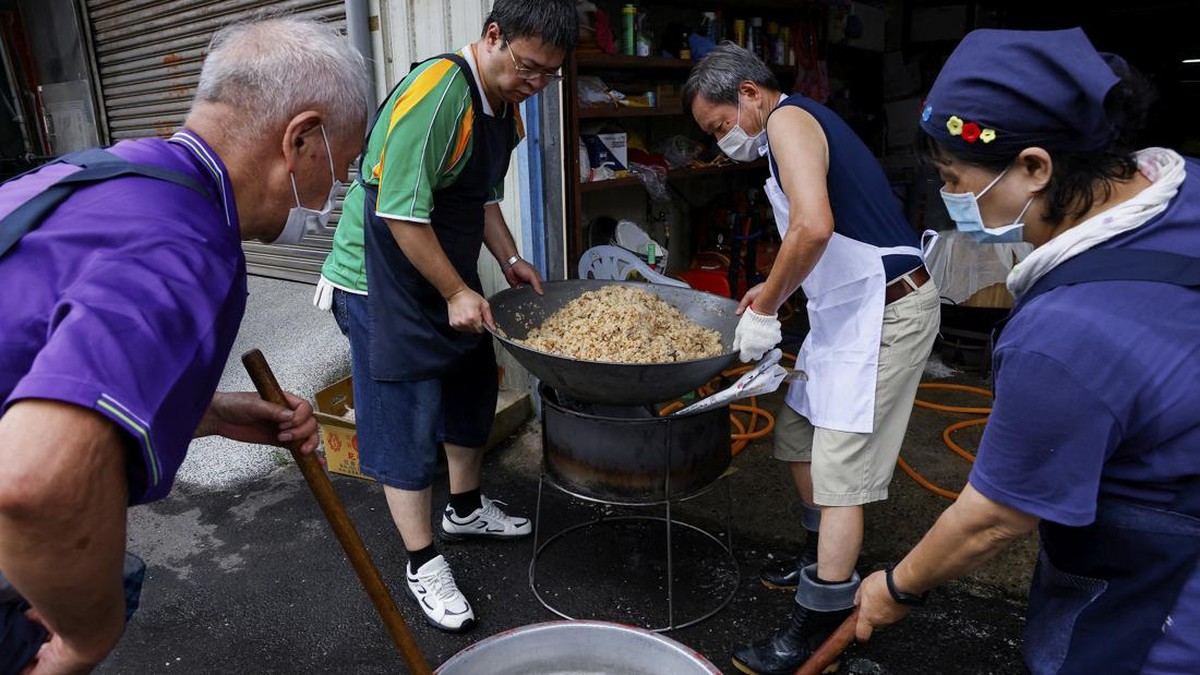 FOTO: Zongzi, Kue Tradisional Asal China yang Mirip Bacang