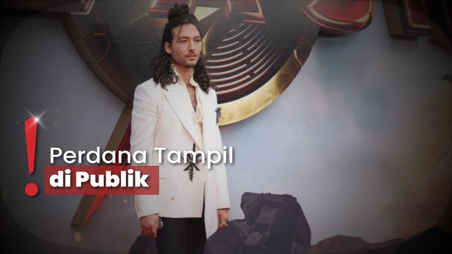 Ezra Miller Hadiri Premiere 'The Flash' usai Tersandung Berbagai Kasus