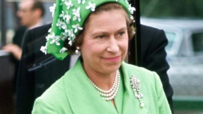 Ratu Elizabeth II