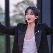 Berita Harian Jeonghan Seventeen CNN Indonesia