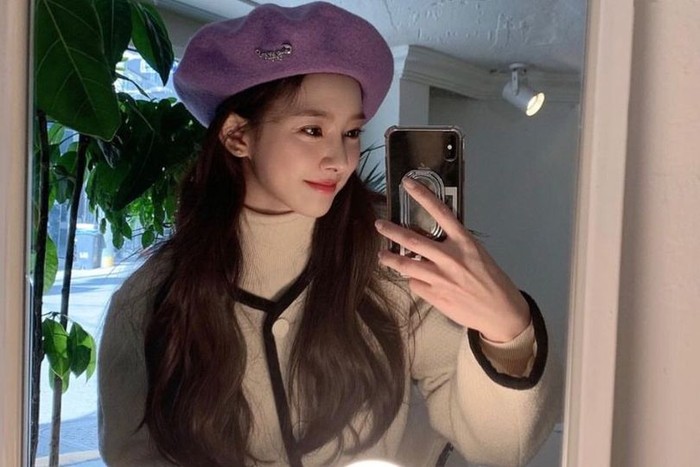 Popularitasnya semakin meningkat ketika Kim So Eun bergabung dengan acara We Got Married, sebagai 