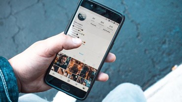 img-title Stalker Merapat! Begini Cara Lihat Instagram Stories Tanpa Ketahuan