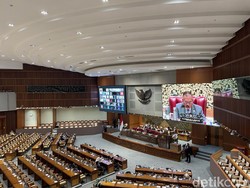 DPR Gelar Rapat Paripurna Pengesahan Calon Anggota BPK RI
