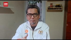 VIDEO: Sekjen Demokrat Dan PDIP Bertemu, PKS Tak Ambil Pusing
