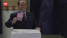 VIDEO: Mantan Pemilik AC Milan Silvio Berlucconi Meninggal Dunia