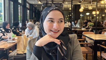 img-title Sudah Move On dari Mendiang Ameer Azzikra, Nadzira Shafa Siap Buka Hati Lagi