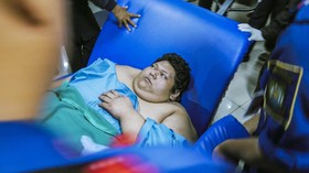 Fajri Pria Obesitas 300 Kg Dirawat di Tempat Tidur Khusus di RSCM