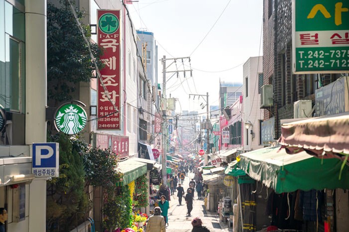 Kegiatan Tak Boleh Terlewat saat Berwisata ke Busan