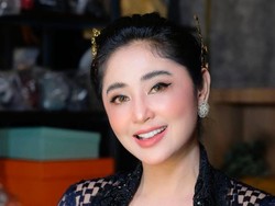 Dewi Perssik Buka Suara Soal Pacar Pilotnya Dikabarkan Peluk Wanita Lain