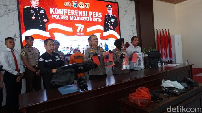 penemuan mayat mojokerto