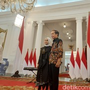 7 Momen Hangat Pertemuan Presiden Jokowi dan Putri Ariani, Beri 'Sangu' hingga Bantu Betulkan Microphone