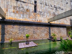 Relief Pengobar Semangat Revolusi Sukarno di Sukabumi