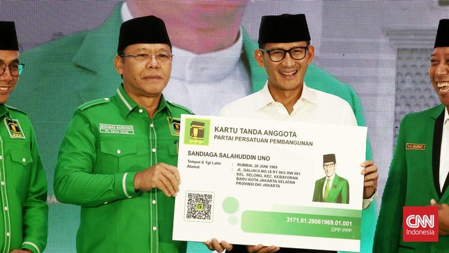Perolehan suara PPP yang awalnya berada di atas ambang batas parlemen 4 persen, kini justru terpuruk di bawah. PPP terancam tak lolos parlemen.