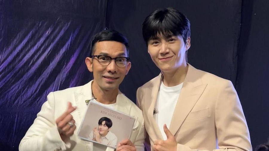 Sukses Jadi Host Fan Meeting, Indra Herlambang: Gue Nggak Mau Fans Kim Seon Ho Kecewa