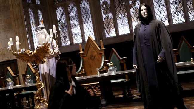 Para penggemar Harry Potter tak perlu jauh-jauh ke London untuk bisa memuaskan keinginannya mengunjungi 'rumah Harry Potter.'