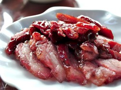 Non Halal! 5 Tempat Makan Tongseng hingga Angkringan Babi di Solo