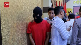 VIDEO: Terganggu Aktivitas Santri, Pria Nekad Bakar Pondok Pesantren
