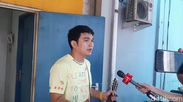 img-title Lagu untuk Messi Viral, Aldi Taher: Bismillah Jadi Menkominfo