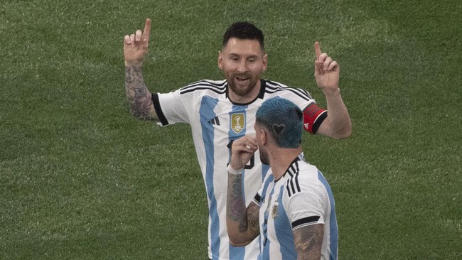 Lionel Messi mencetak rekor gol tercepat dalam pertandingan Argentina vs Australia dalam FIFA Matchday di Stadion Workers, Kamis (15/6).