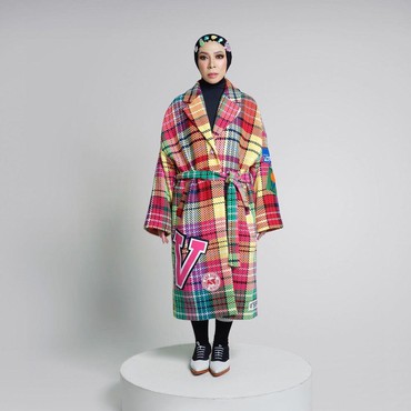 Respons Melly Goeslaw Usai Wajah Dicibir Peyot