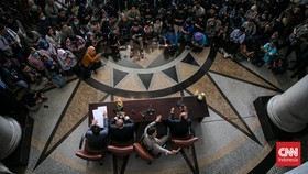 FOTO: MK Putuskan Sistem Pemilu Tetap Terbuka
