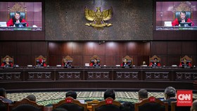 Argumentasi Lemah, Pemohon Tarik Gugatan Usia Capres-Cawapres di MK