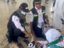 45 Hari di Tanah Suci Jadi Pelayan Jemaah Haji