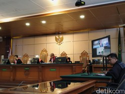 Tok! 2 PNS MA Divonis 8 dan 4,5 Tahun Bui