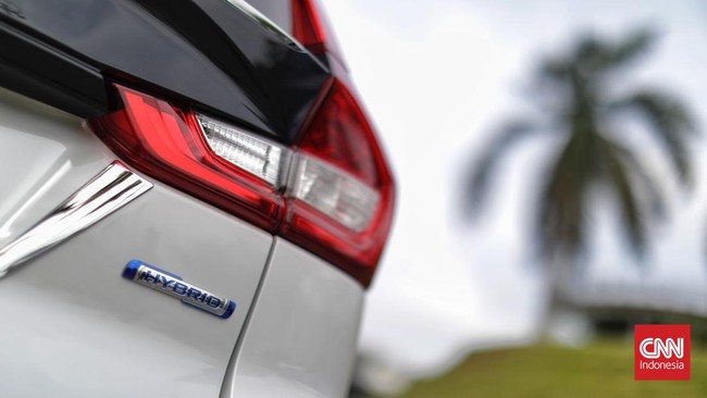 Suzuki Indomobil Sales (SIS) meminta tidak ada disparitas kebijakan insentif untuk mobil listrik dan hybrid.