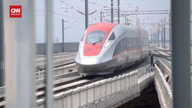 VIDEO: KCIC Bantah Operasi Kereta Cepat Mundur Hingga 2024