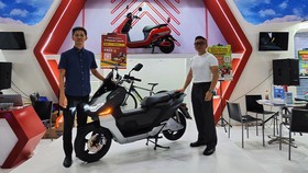 Selis Perkenalkan Motor Listrik Terbaru, Daya Dinamo 7.200 Watt