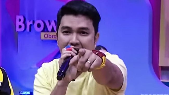 Aldi Taher kembali menunjukkan dirinya menyumbang honor syuting untuk Palestina.
