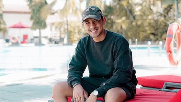 img-title Arya Saloka Puji Film Terbaru Amanda Manopo