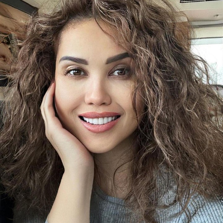 <p>Bunda ingat dengan Cindy Claudia Harahap? Wanita kelahiran 5 April 1975 ini dikenal sebagai musisi tahun 90-an. (Foto: Instagram @cindyclaudiaofficial)<br /><br /><br /></p>