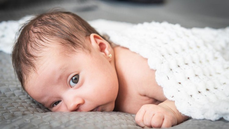 Emas untuk bayi