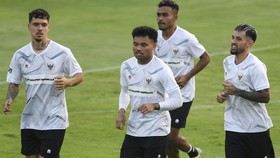 VIDEO: Debut di Timnas, Shayne Pattynama: Ayah Saya Melihat dari Surga