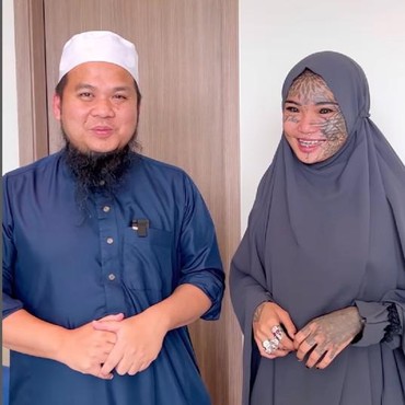 Gadis Punk yang Viral karena Hijrah Bukan Gelandangan, Ternyata...