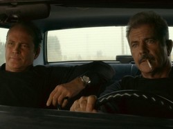 Sinopsis Film Dragged Across Concrete, Aksi 2 Polisi Terjun ke Dunia Kriminal