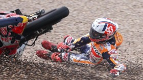 Sprint Race MotoGP Belanda: Marquez Sulit Napas