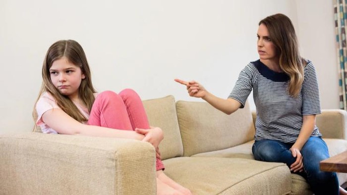 Viral di TikTok, Ini 5 Tanda Kamu Seorang Eggshell Mom yang Bisa Bikin Anak Merasa Cemas dan Gelisah