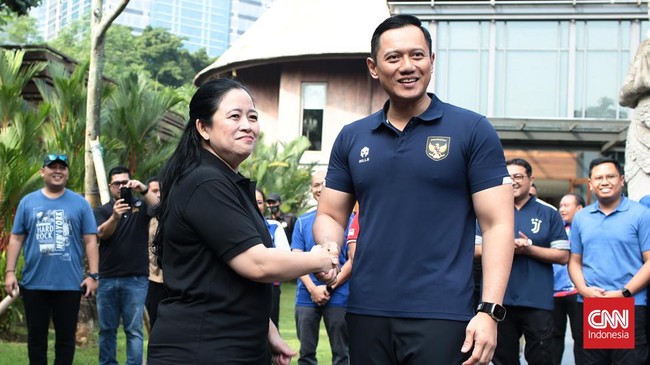 Menurut, PKS pertemuan Puan Maharani dan AHY pada akhir pekan lalu merupakan silaturahmi politik biasa. Yakin Koalisi Perubahan tetap solid.