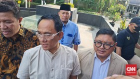 Andi Arief Diperiksa KPK, Demokrat Klaim Tak Terima Uang