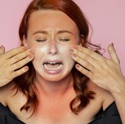 Cara Menghilangkan Belang dan Sunburn Lebih Cepat