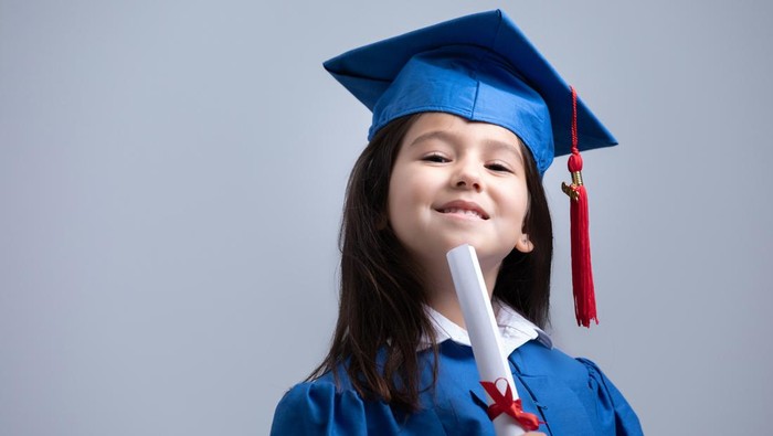 Ilustrasi Wisuda TK hingga SMA