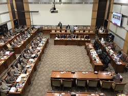 Komisi III DPR RI Rapat dengan Kabaharkam-Kabaintelkam Polri, Bahas Apa?