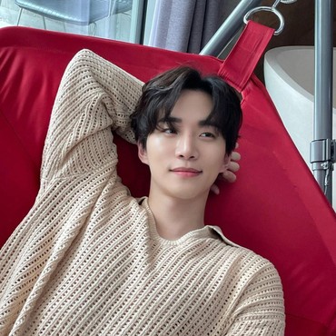 Penulis Komentar Jahat untuk Lee Junho 2PM Didenda Rp35 Juta