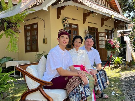 5 Potret Artis Memutuskan Menetap di Bali demi Keluarga & Anak
