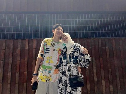 Terpopuler: Okie Agustina Sebut Sang Putra Kiesha Alvaro Sosok Penguat