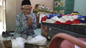 FOTO: Kakek Husin, Pak Ogah Pergi Naik Haji usai Menabung 30 Tahun
